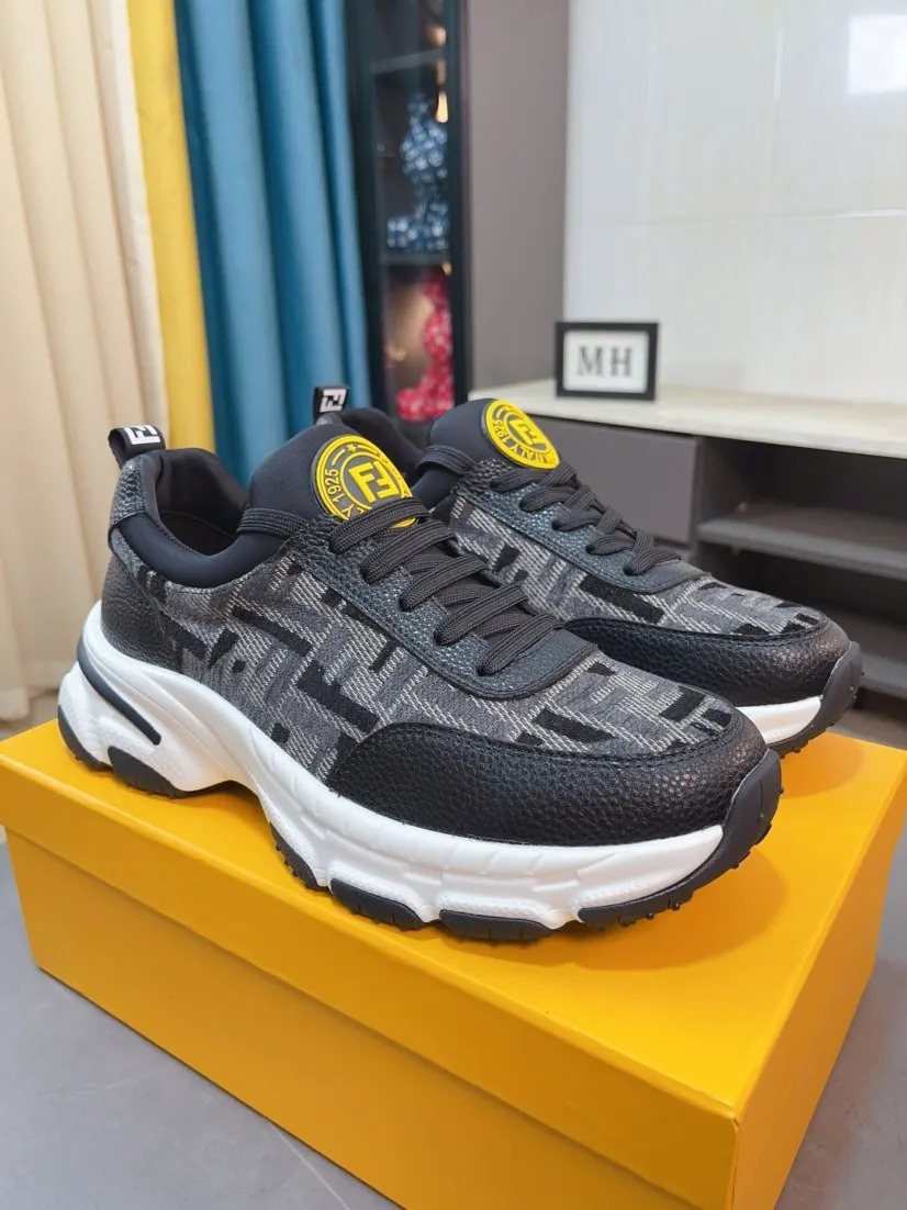 Men's Men's Shoes 💰458🌹🌹[fendi] Fendi's classic and comfortable men's, this complex sneaker is made of soft calfskin➕genuine leather lining➕original ultra-light rubber material with rough outsole. This unique light style is suitable for the casual and refined sensibility of this season. It is comfortable and natural on the feet. It is an everyday style for casual travel in autumn and winter! 38/44